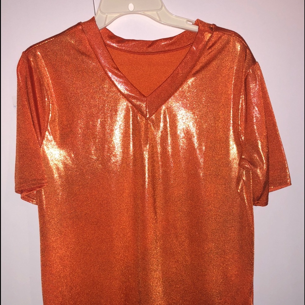 New without tags Orange stretch V neck shirt